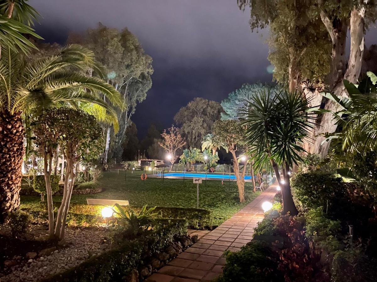 APARTAMENTO LOLA SUITE Banus Marbella Bagian luar foto